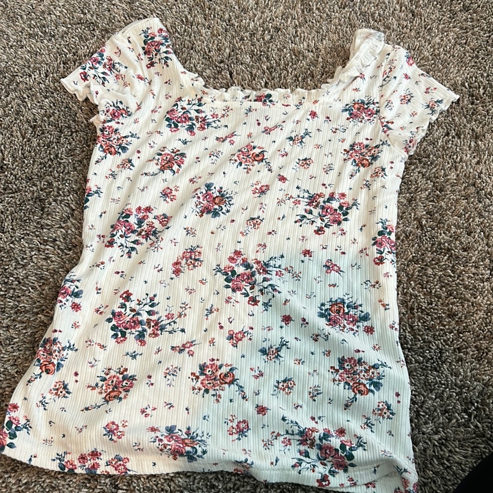 Floral top